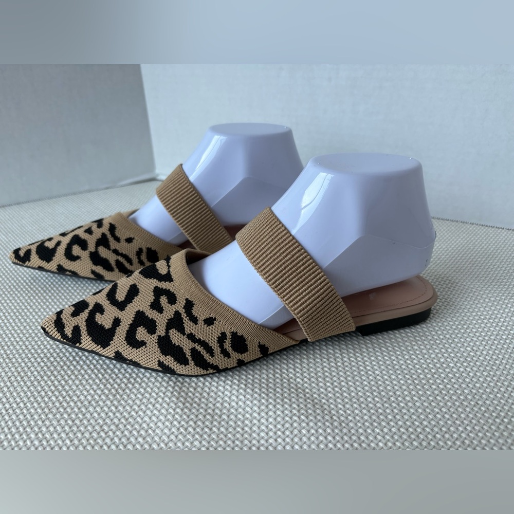 Cuccoo Women's Size 38 animal print tan black mules almond pointed toe